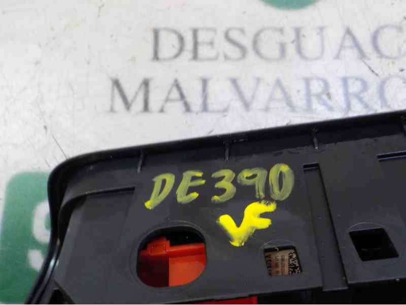 Recambio de mando multifuncion para audi a1 sportback (8xf) design referencia OEM IAM 8X0959674A 8X0959674A5PR 