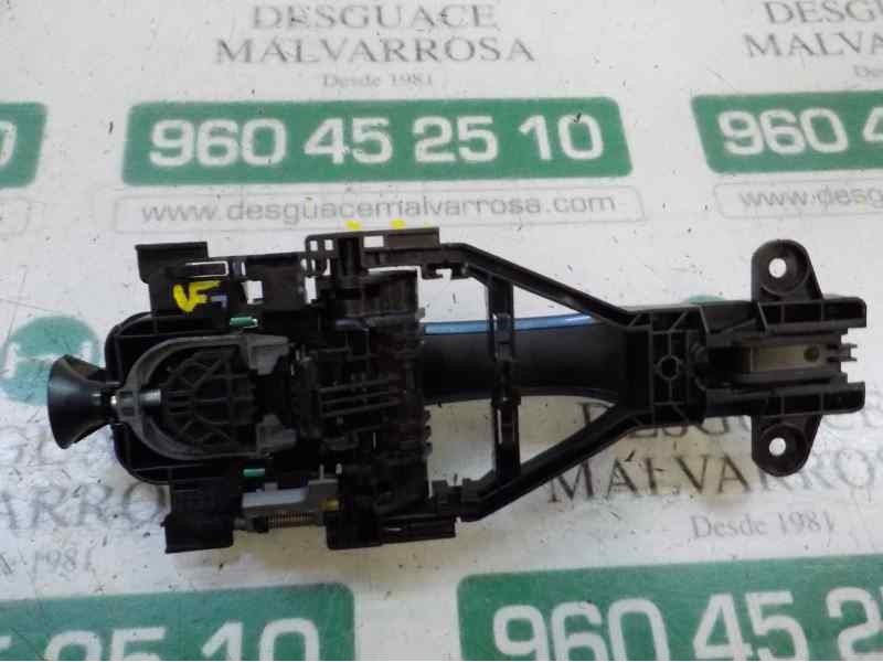 Recambio de maneta exterior delantera derecha para volvo v40 2.0 diesel cat referencia OEM IAM  39832339 