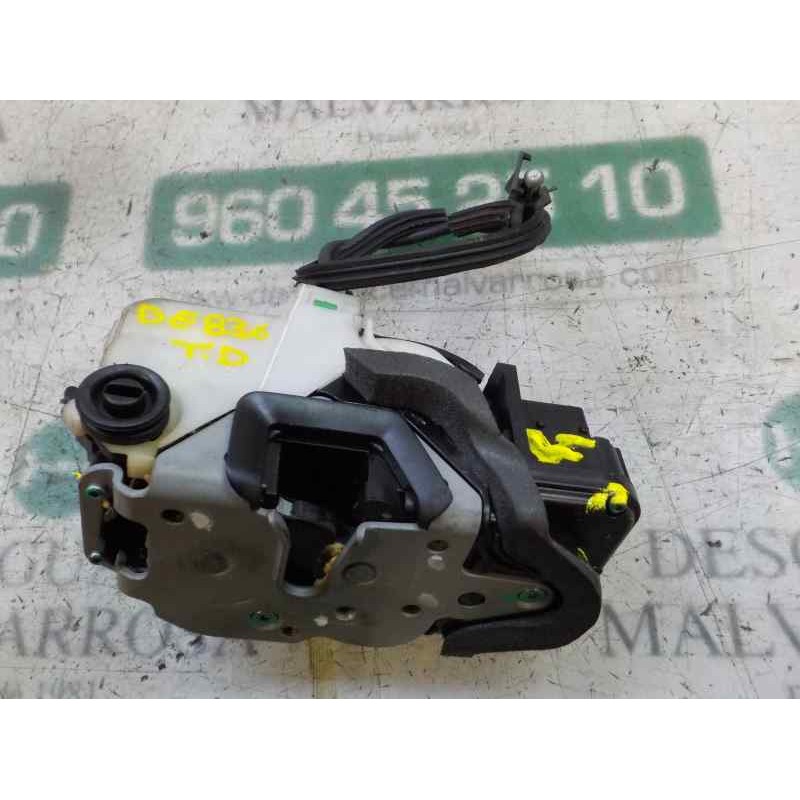 Recambio de cerradura puerta trasera derecha para opel insignia berlina sport 4x4 referencia OEM IAM 13503788 13503808 