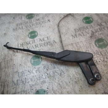 BRAZO LIMPIA DELANTERO DERECHO A2158202044 