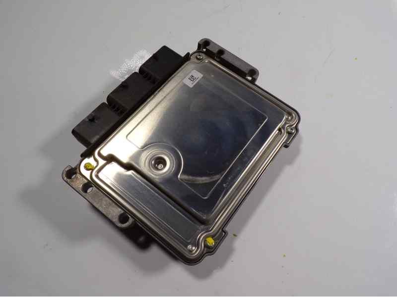 Recambio de centralita motor uce para peugeot 208 1.4 hdi fap referencia OEM IAM   