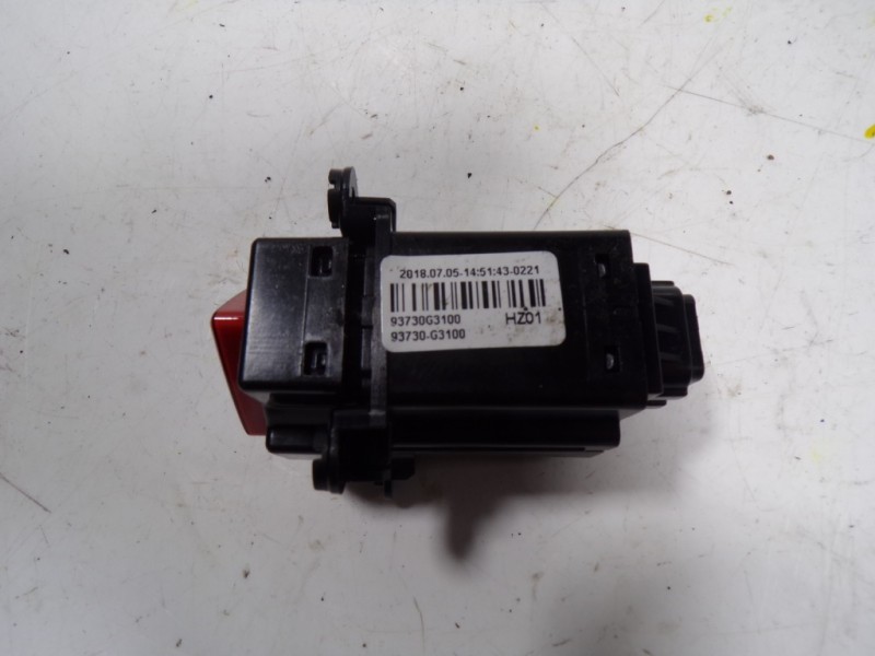Recambio de warning para hyundai i30 fastback 1.4 tgdi cat referencia OEM IAM 93730G3100 93730G3100 