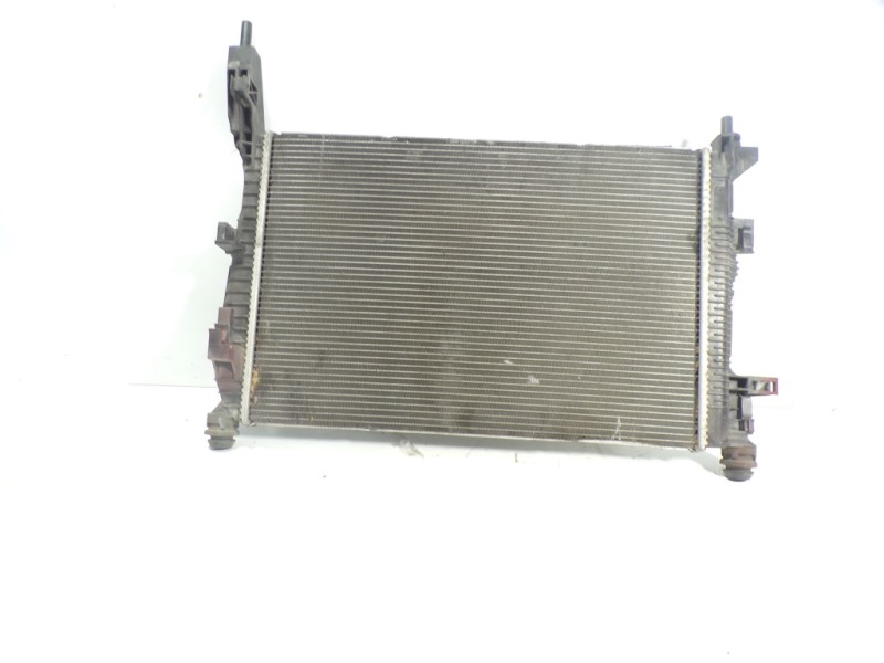 Recambio de radiador agua para ford focus lim. (cb8) 1.0 ecoboost cat referencia OEM IAM CV618005VA 2014533 