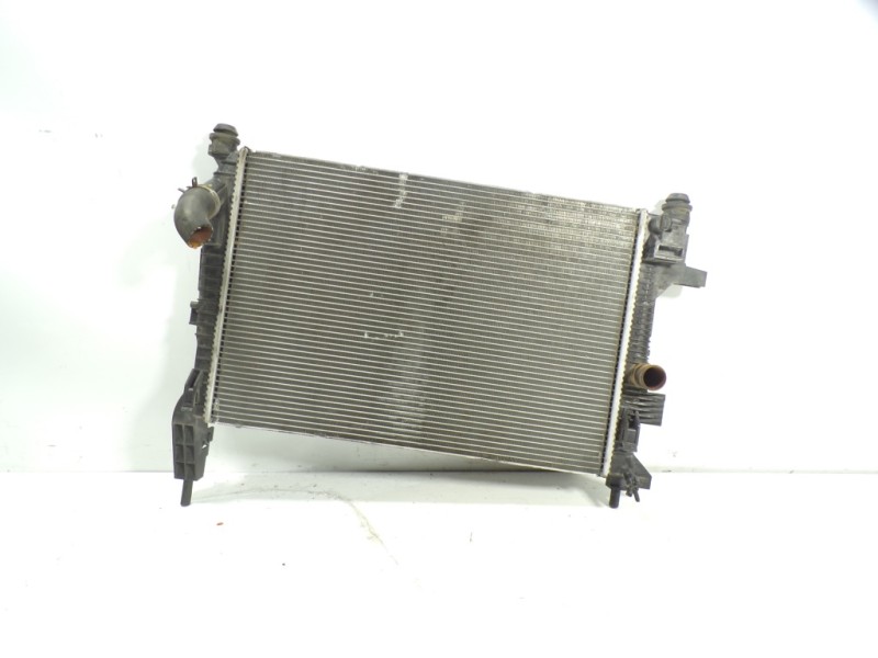 Recambio de radiador agua para ford focus lim. (cb8) 1.0 ecoboost cat referencia OEM IAM CV618005VA 2014533 