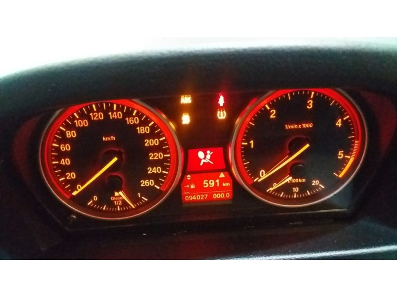 Recambio de cuadro instrumentos para bmw x1 (e84) xdrive 18d referencia OEM IAM 928384001 62109316127 A2C82644200