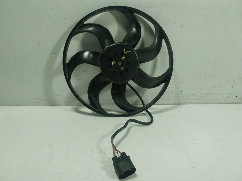 Recambio de electroventilador para volkswagen tiguan (ad1, ax1) 2.0 tdi referencia OEM IAM 5Q0121203DE 5Q0959455BN 