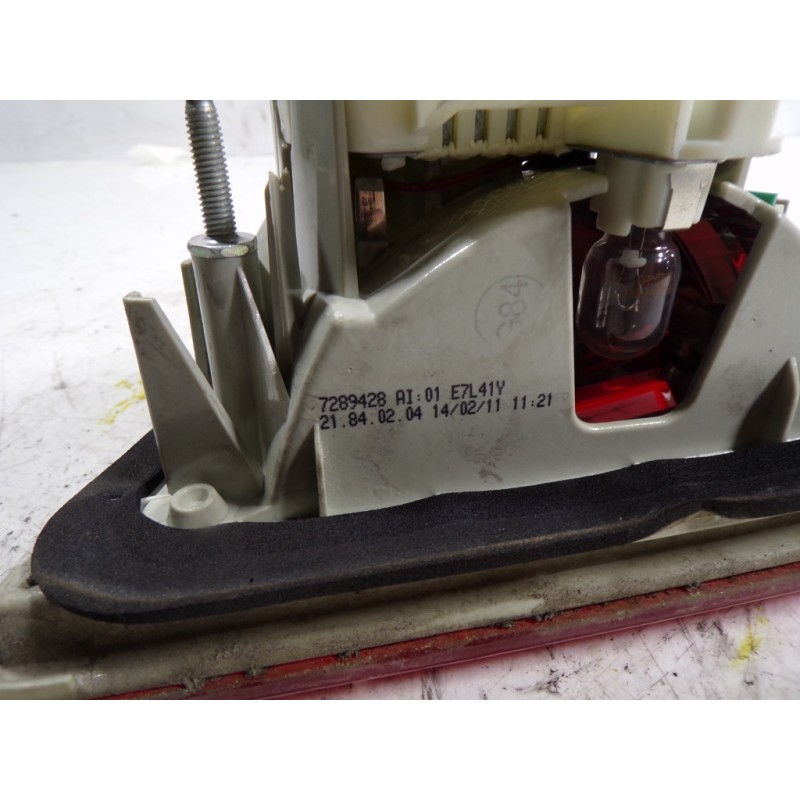 Recambio de piloto trasero derecho interior para bmw serie 3 berlina (e90) 2.0 turbodiesel cat referencia OEM IAM 7289428  