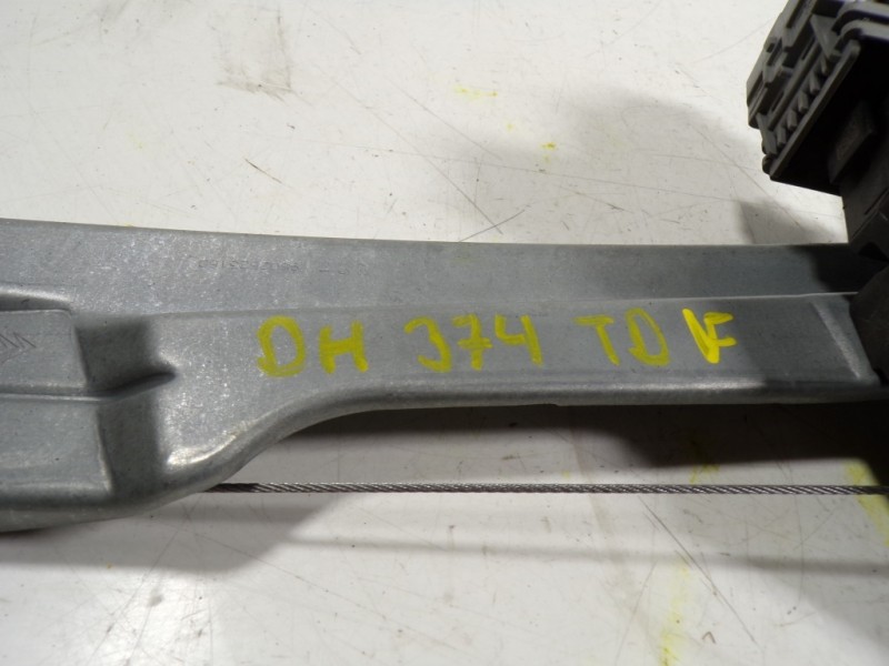 Recambio de elevalunas trasero derecho para citroen c4 lim. 1.2 12v e-thp referencia OEM IAM  9224H4 