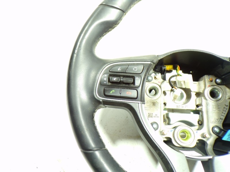 Recambio de volante para kia niro concept referencia OEM IAM  56100G5310SX1 