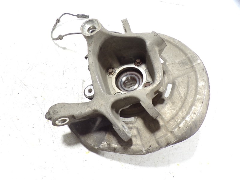 Recambio de mangueta trasera izquierda para bmw serie 5 lim. (f10) 530d xdrive referencia OEM IAM  33326793769 