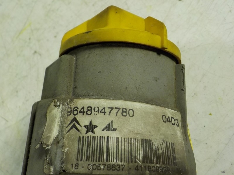 Recambio de faro antiniebla izquierdo para citroen c3 1.4 referencia OEM IAM 9648947780  