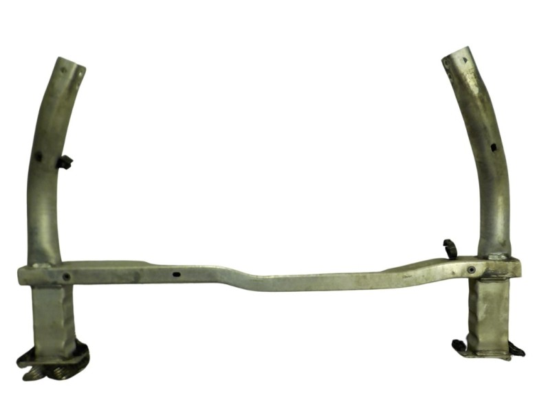 Recambio de travesaño inferior para kia cee´d 1.4 cat (1396 cm3) referencia OEM IAM   