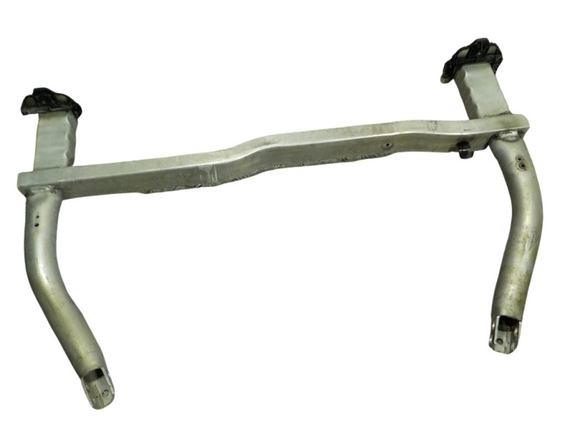 Recambio de travesaño inferior para kia cee´d 1.4 cat (1396 cm3) referencia OEM IAM   