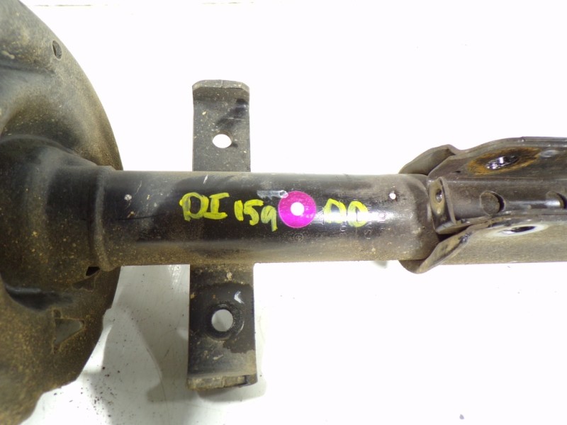 Recambio de amortiguador delantero derecho para renault clio iv 0.9 tce referencia OEM IAM 543026938R 543022511R 