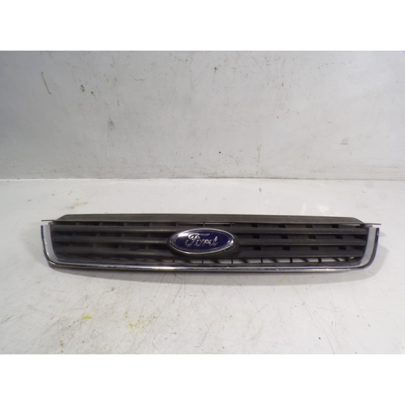 Recambio de rejilla para ford kuga (cbv) titanium referencia OEM IAM  1515015 