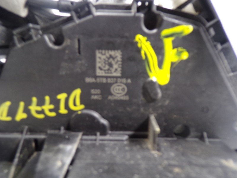 Recambio de cerradura puerta delantera derecha para volkswagen polo 1.0 tsi referencia OEM IAM 5TB837016A 5TB837016C 