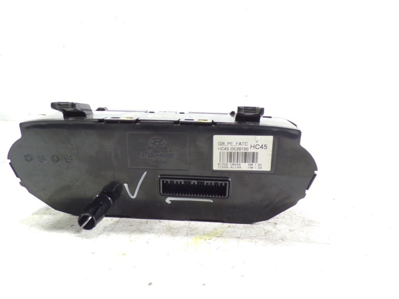 Recambio de mando climatizador para hyundai i20 1.0 tgdi cat referencia OEM IAM 97250C8450 97250C8450RDR 