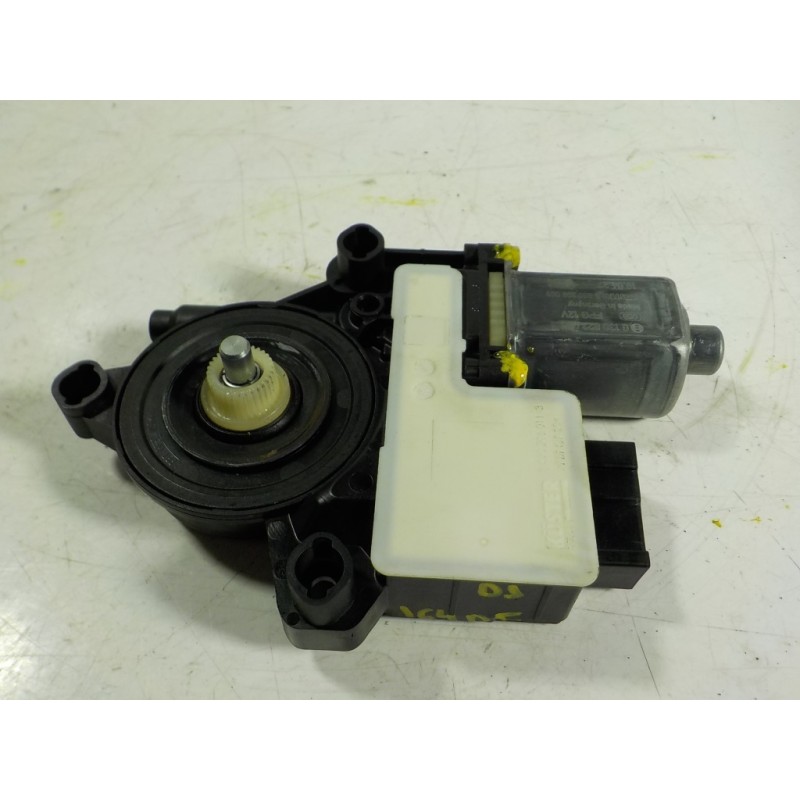 Recambio de motor elevalunas delantero izquierdo para seat ibiza (kj1) 1.0 referencia OEM IAM 2Q1959881 2Q1959881 