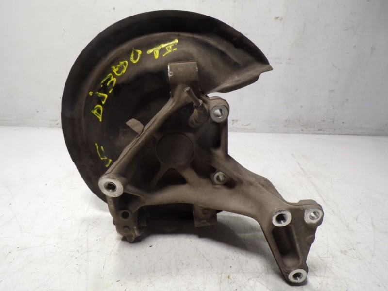 Recambio de mangueta trasera izquierda para skoda yeti 1.2 tsi referencia OEM IAM  3C0505433K 