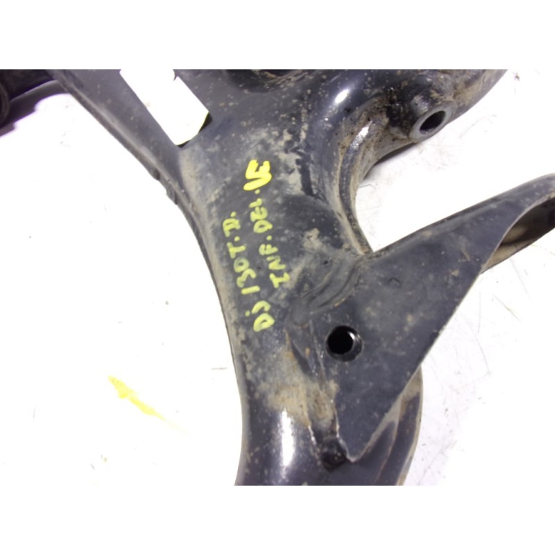 Recambio de brazo suspension inferior trasero derecho para land rover discovery 4 tdv6 se referencia OEM IAM  LR019979 