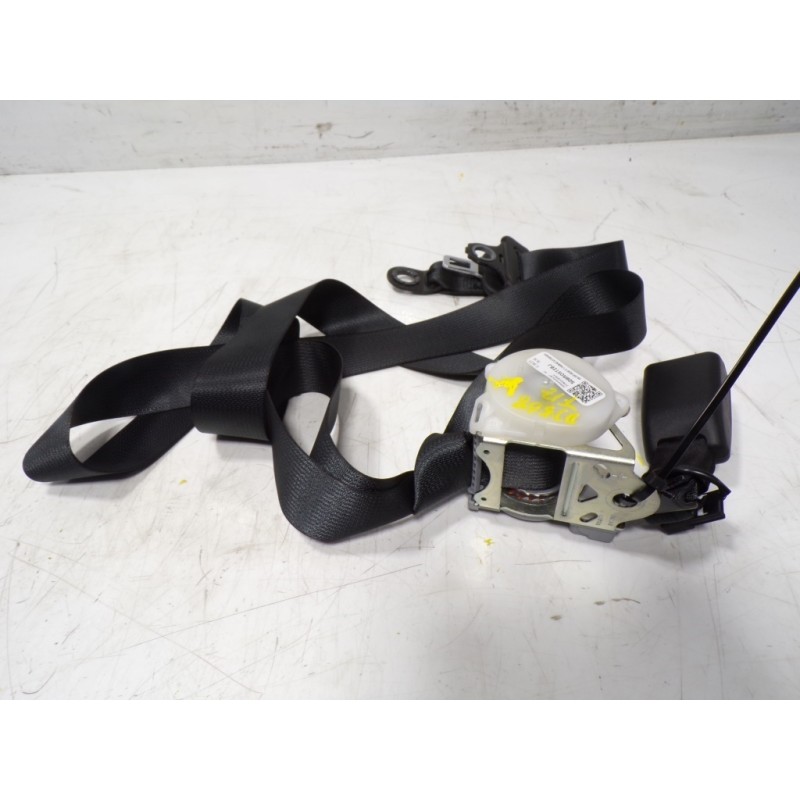 Recambio de cinturon seguridad trasero izquierdo para toyota aygo 1.0 vvti referencia OEM IAM 509R05T2BJ 733700H020C0 