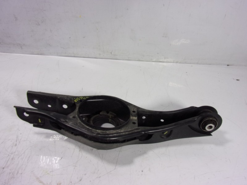 Recambio de brazo suspension superior trasero izquierdo para hyundai tucson 1.6 crdi referencia OEM IAM   