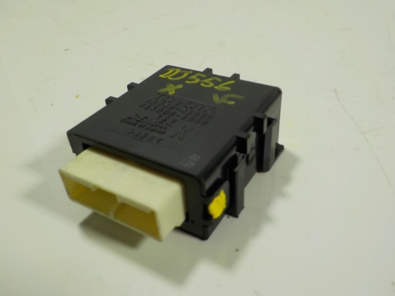 Recambio de modulo electronico para lexus nx 300h 2wd referencia OEM IAM 8594042030 8594042030 