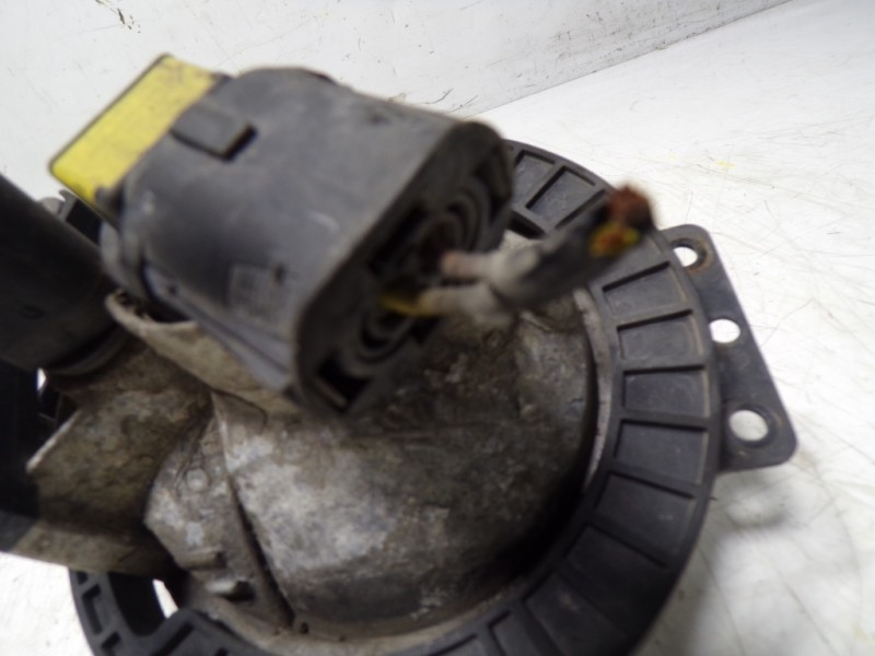 Recambio de faro antiniebla derecho para mini mini (r56) cooper s referencia OEM IAM 27512950602603100382 63172751295 