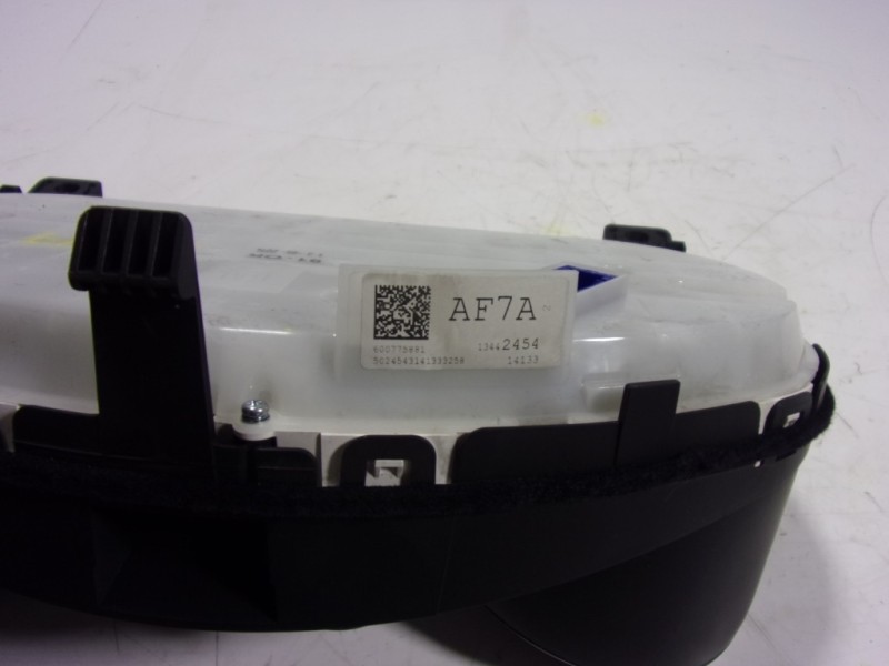 Recambio de cuadro instrumentos para opel astra j lim. 1.6 cdti dpf referencia OEM IAM 13442454 13442454 