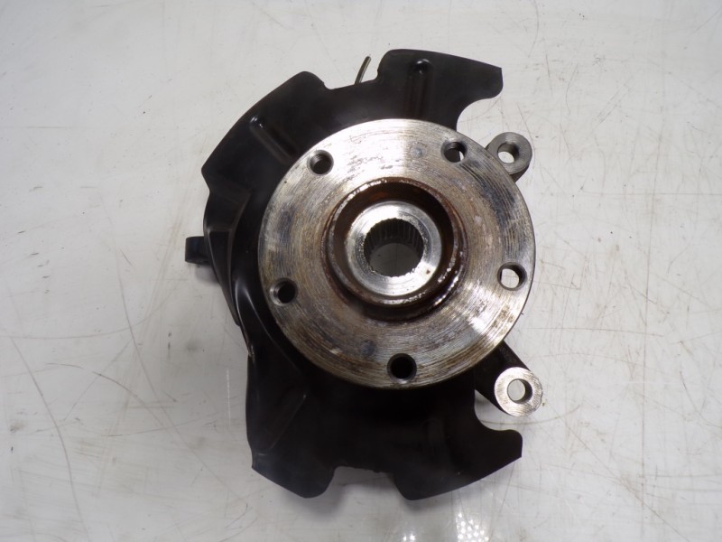 Recambio de mangueta delantera derecha para suzuki vitara 1.4 16v boosterjet cat referencia OEM IAM   