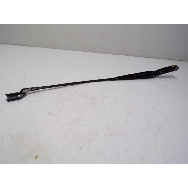 Recambio de brazo limpia delantero derecho para seat leon (kl1) 1.0 tsi referencia OEM IAM  5FB955410 