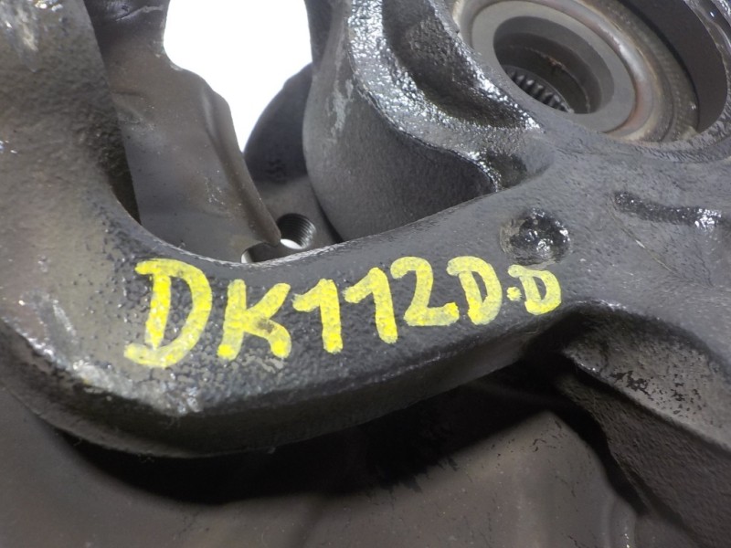 Recambio de mangueta delantera derecha para volkswagen touareg (7l6) 3.0 v6 tdi dpf referencia OEM IAM 7L0407258A 7L0407258A 