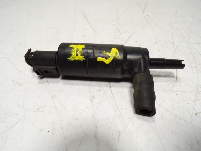 Recambio de bomba limpia para volkswagen touareg (7l6) 3.0 v6 tdi dpf referencia OEM IAM 3B0955681 3B7955681 