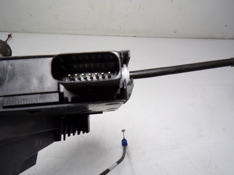 Recambio de cerradura puerta delantera izquierda para citroen c4 grand picasso shine referencia OEM IAM 9810310380 9810310380 