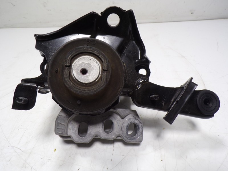 Recambio de soporte cambio para toyota yaris 1.5 vvti hev referencia OEM IAM  12372K0060 