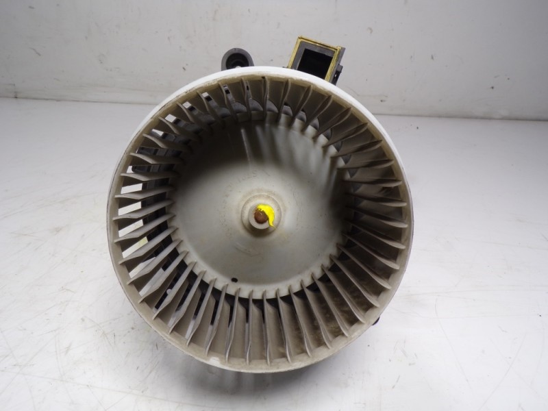 Recambio de motor calefaccion para opel grandland x 1.5 cdti dpf referencia OEM IAM 5P130003035294 9821292180 