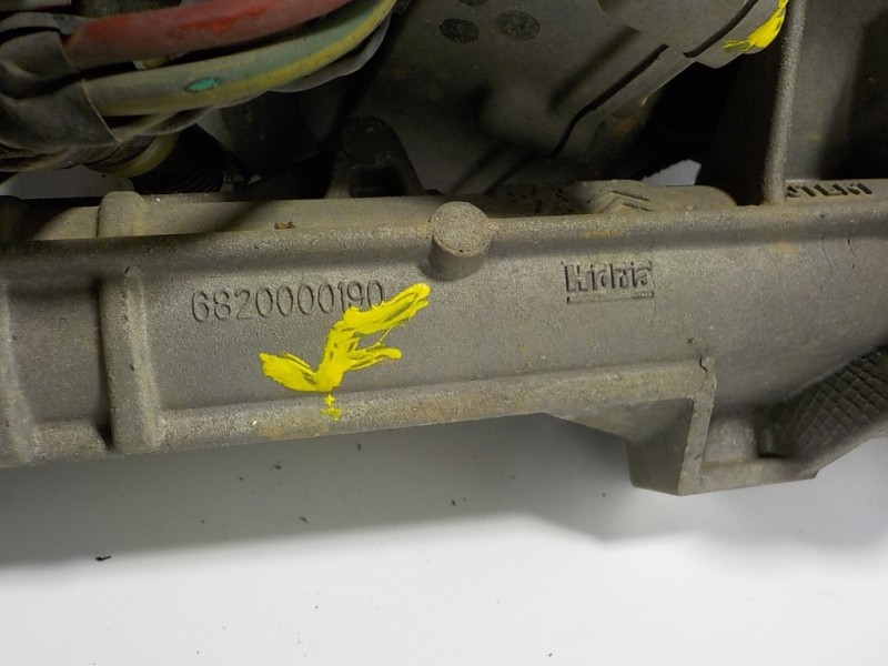 Recambio de cremallera direccion para peugeot 208 1.4 hdi fap referencia OEM IAM 9805202380 1609534180 