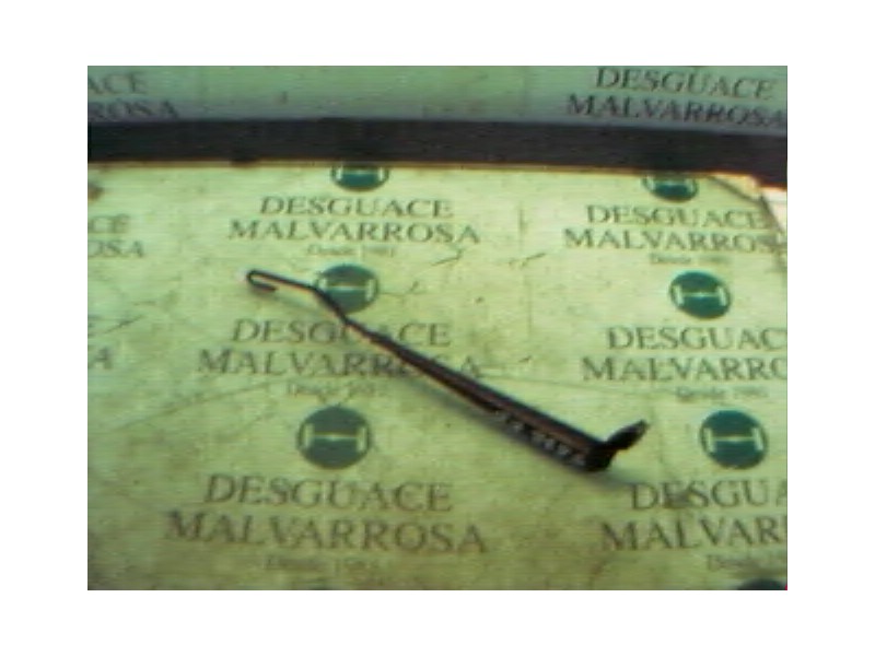 Recambio de brazo limpia delantero derecho para citroën xsara berlina 1.6 referencia OEM IAM   