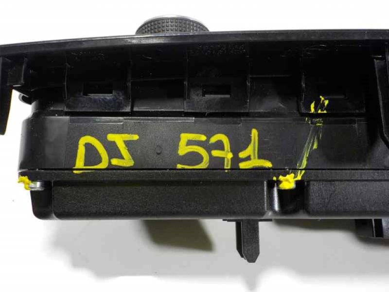 Recambio de mando climatizador para opel corsa f 1.2 referencia OEM IAM 39185221  