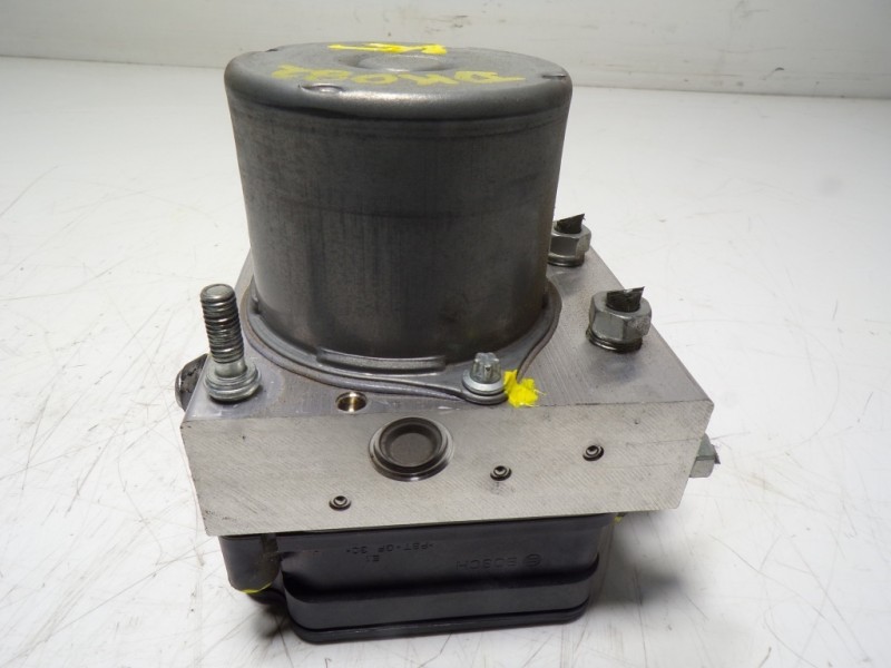 Recambio de abs para mazda cx-3 2.0 16v cat referencia OEM IAM DL8V437A0  