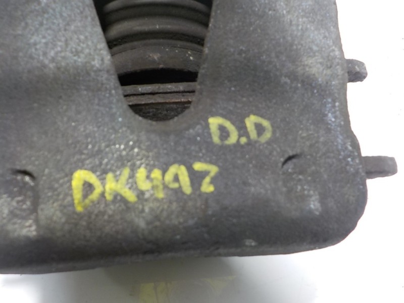 Recambio de pinza freno delantera derecha para seat arona 1.6 tdi referencia OEM IAM  2Q0615124A 