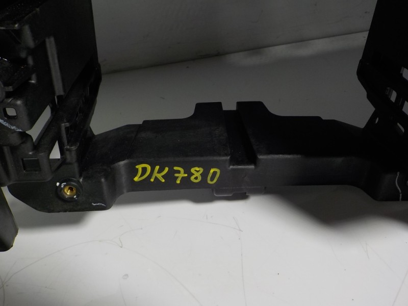 Recambio de salpicadero para porsche macan (typ ) s referencia OEM IAM 95B880204 95B857003R 95B880204