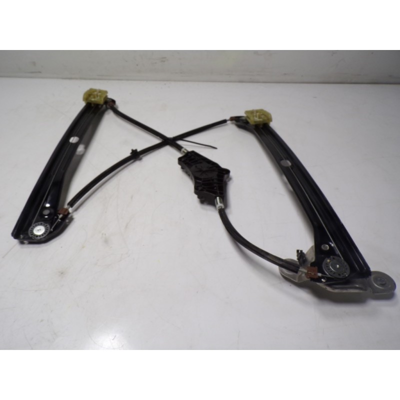 Recambio de elevalunas delantero derecho para volkswagen golf vii lim. 1.6 tdi dpf referencia OEM IAM 5G4837462H 5G4837462H 