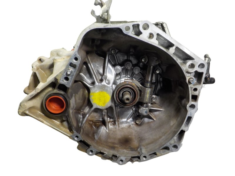 Recambio de caja cambios para toyota yaris 1.0 cat referencia OEM IAM  303000D190 