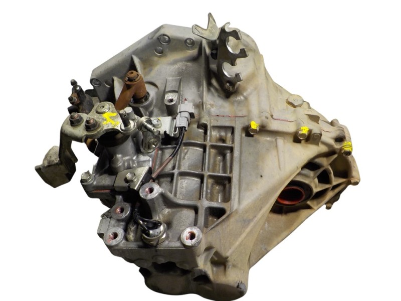 Recambio de caja cambios para toyota yaris 1.0 cat referencia OEM IAM  303000D190 