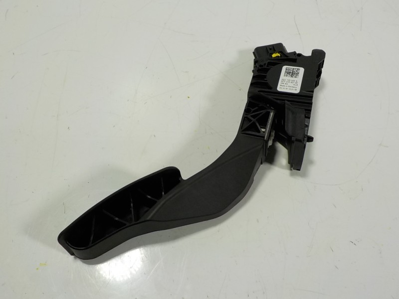 Recambio de potenciometro pedal para audi a1 sportback (gba) 1.0 tfsi referencia OEM IAM 2Q2723503A 2Q2723503A 