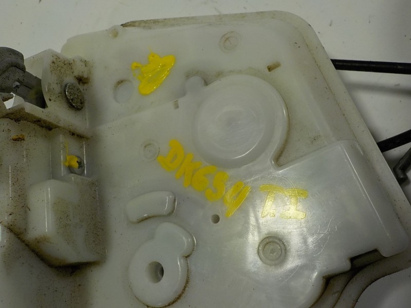 Recambio de cerradura puerta trasera izquierda para mazda 2 lim. () 1.5 16v cat referencia OEM IAM 8K13B0481  