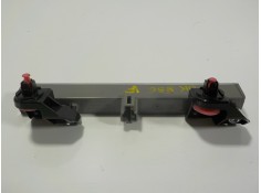 Recambio de piloto trasero central para toyota auris 1.4 turbodiesel cat referencia OEM IAM 8157005100 8157005100  2