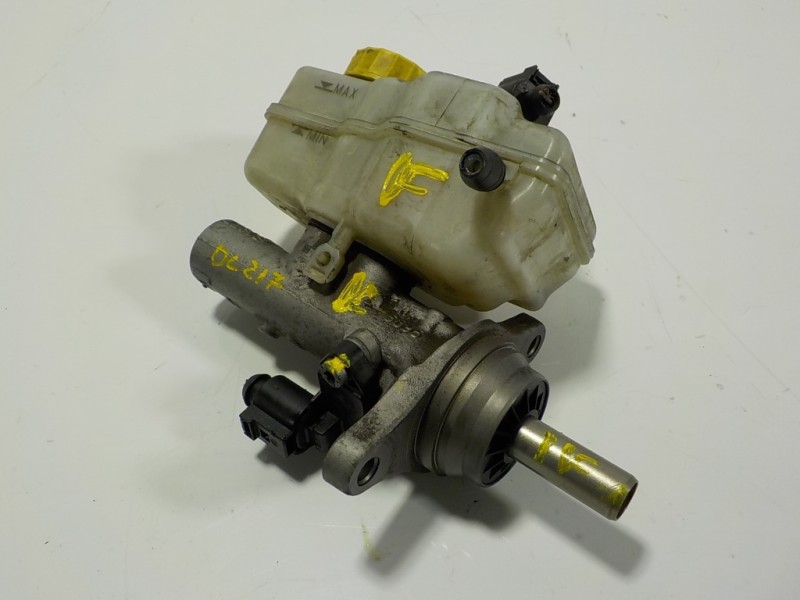 Recambio de bomba freno para volkswagen polo (6c1) 1.4 tdi referencia OEM IAM 6R0611301A  