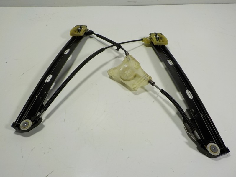 Recambio de elevalunas delantero derecho para seat arona 1.0 tsi referencia OEM IAM 6F9837462 6F9837462A 